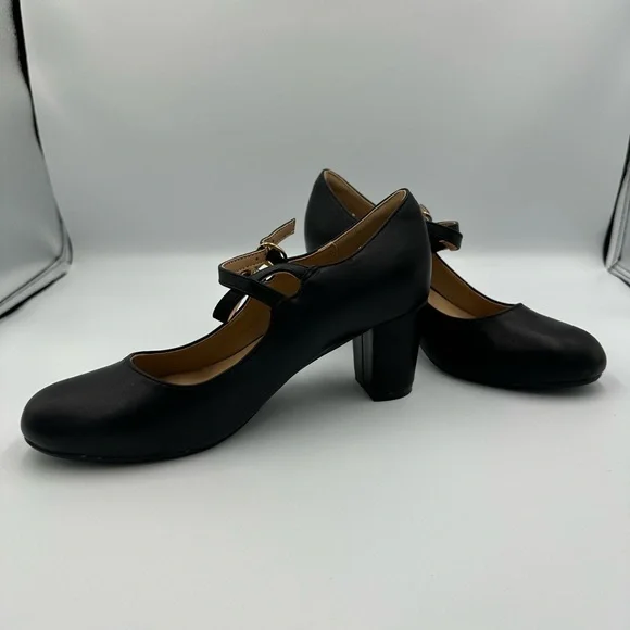 Elegant Black Mary Jane Heels - Picture 11 of 14